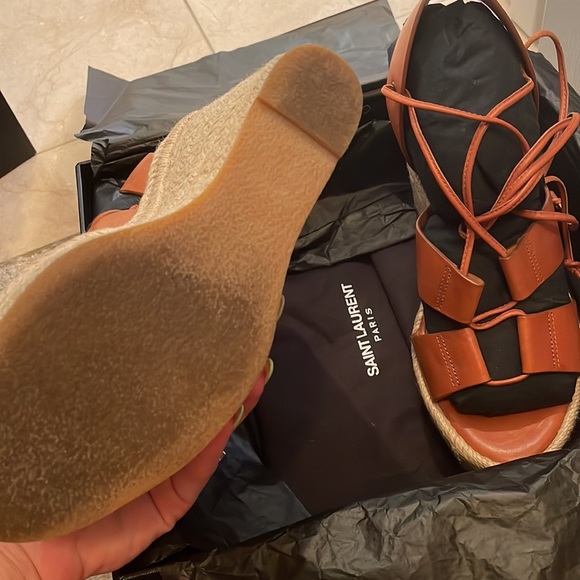 Saint laurent heels - Picture 3 of 4